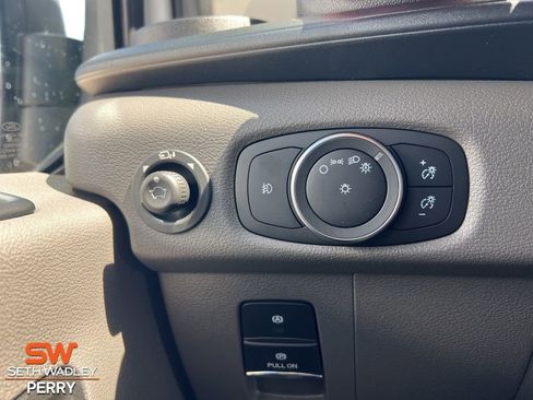 New 2025 Ford Transit 350 XLT image 18