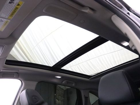Used 2024 Acura RDX SH-AWD w/ Technology Package image 26