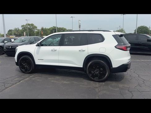 Certified 2024 GMC Acadia Elevation w/ Black Edition AWD/4WD image 6