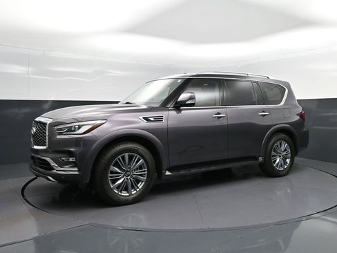 Used 2022 INFINITI QX80 Luxe w/ Cargo Package RWD image 3