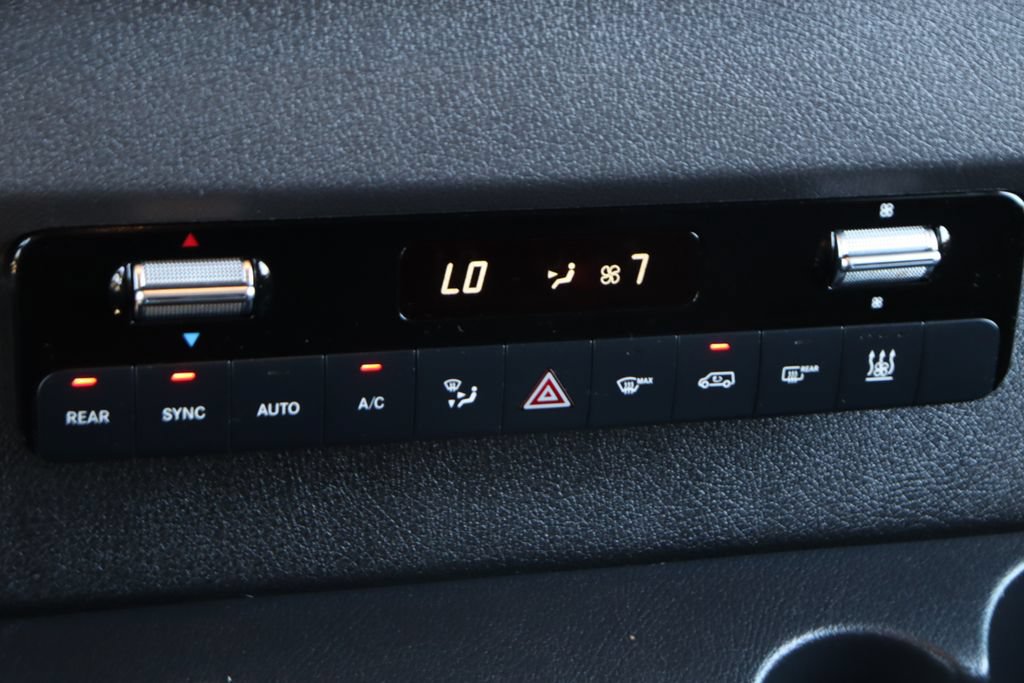 Used 2025 Mercedes-Benz Sprinter 2500 image 37