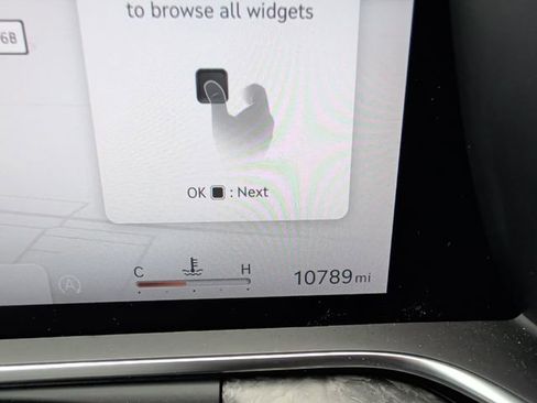 Used 2024 Genesis G90 3.5T image 24