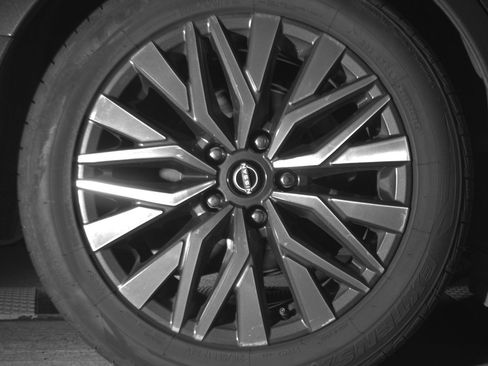 Used 2024 Nissan Altima 2.5 SV image 15