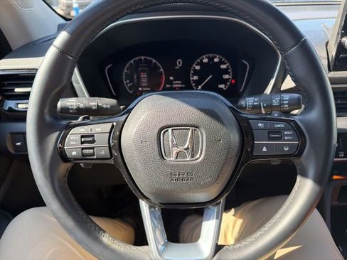 Used 2023 Honda Pilot EX-L image 16