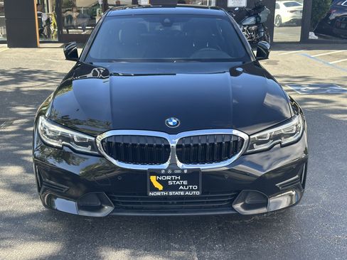 Used 2019 BMW 330i Sedan w/ Convenience Package RWD image 4