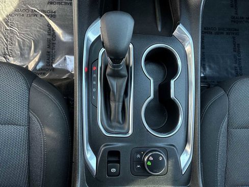 Used 2022 Chevrolet Traverse LT image 21