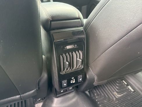 Used 2022 Jeep Compass Limited w/ Elite Group image 15