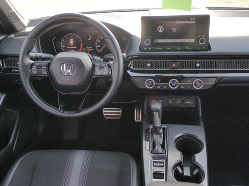 Used 2025 Honda Civic Sport image 27