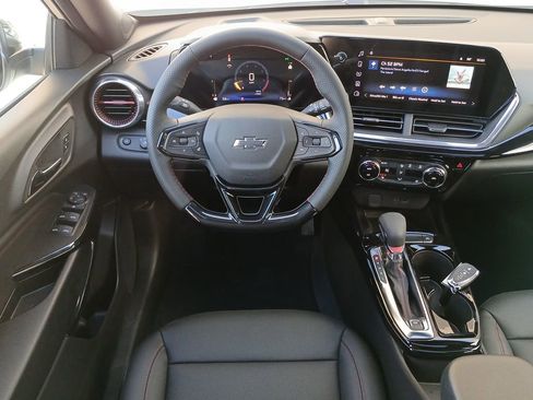 New 2026 Chevrolet Trax RS w/ Sunroof Package image 12