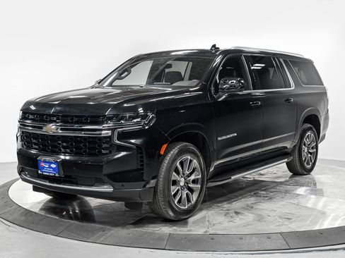 Used 2023 Chevrolet Suburban LS AWD/4WD image 1
