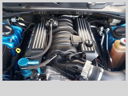 Used 2015 Dodge Challenger R/T Scat Pack w/ Leather Interior Group image 14