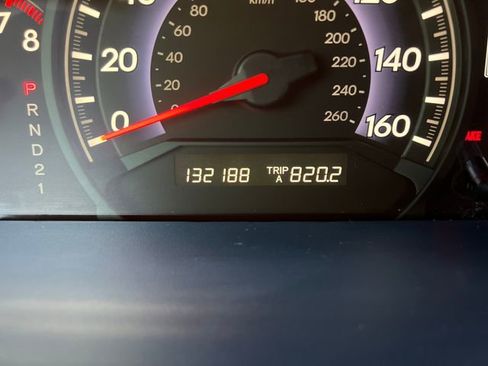 Used 2010 Honda Odyssey EX-L image 22