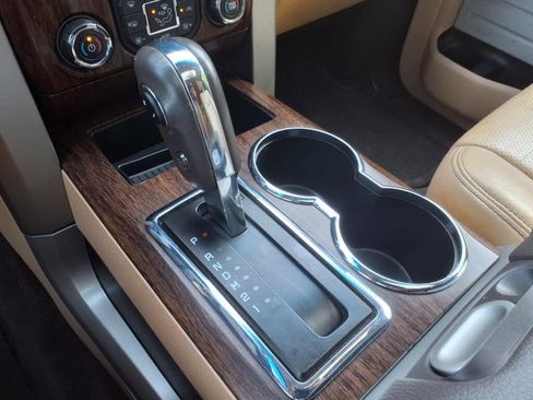 Used 2013 Ford F150 Lariat w/ Lariat Chrome Pkg image 16