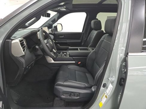 New 2026 Toyota Tundra Limited AWD/4WD image 17
