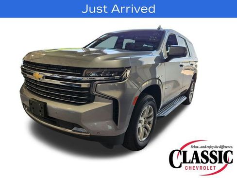 Used 2023 Chevrolet Tahoe LT w/ Luxury Package AWD/4WD image 4