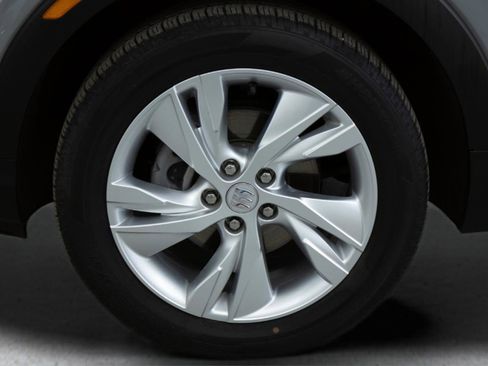 Used 2024 Buick Encore GX Preferred w/ Comfort Package FWD image 9