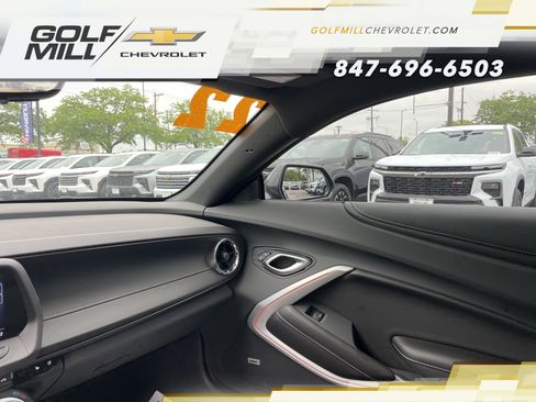 Used 2022 Chevrolet Camaro SS RWD image 25
