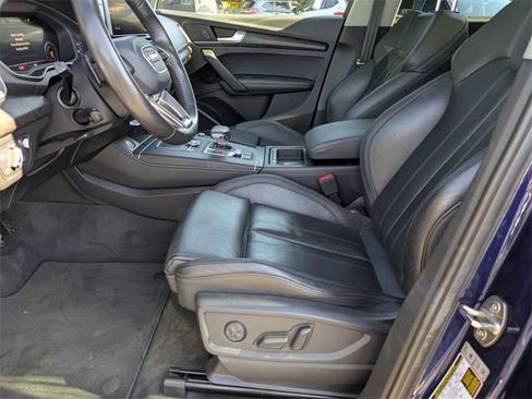 Used 2018 Audi Q5 Prestige image 11