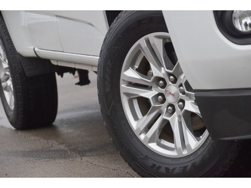 Used 2019 GMC Canyon SLE w/ SLE Convenience Package image 9