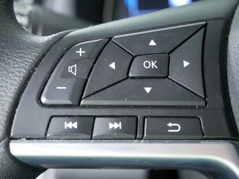 Used 2025 Nissan Leaf S FWD image 25