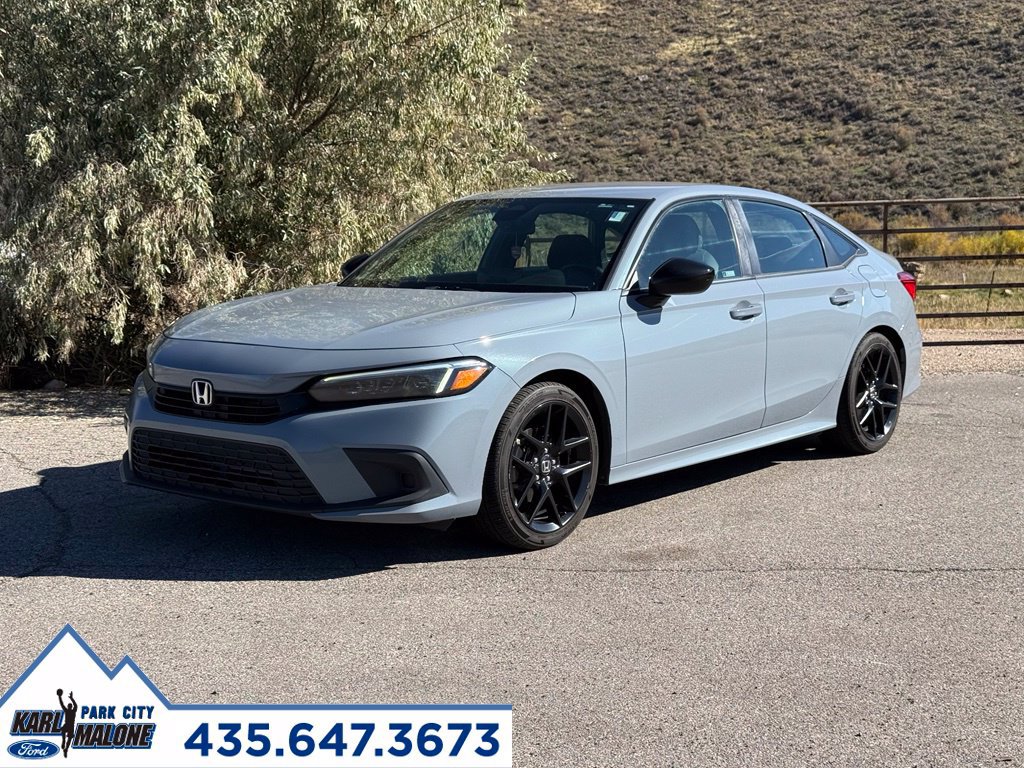 Used 2023 Honda Civic Sport image 1