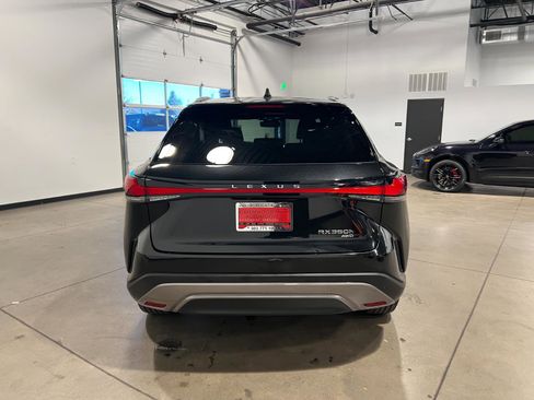 Used 2023 Lexus RX 350h image 4