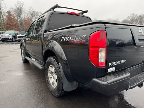 Used 2012 Nissan Frontier PRO-4X image 10