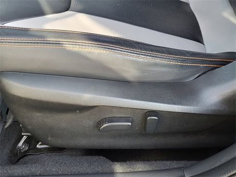 Used 2019 Subaru Crosstrek 2.0i Limited image 14