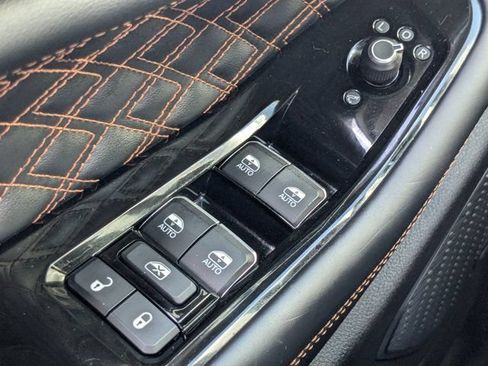 Used 2022 Jeep Grand Cherokee L Summit w/ Advanced Protech Group IV RWD image 26
