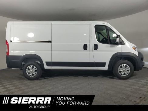 Used 2024 RAM ProMaster 2500 w/ Quick Order Package 22G SLT image 1