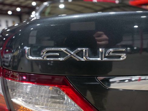 Used 2010 Lexus LS 460 AWD image 22