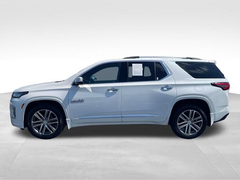 Used 2023 Chevrolet Traverse High Country AWD/4WD image 2
