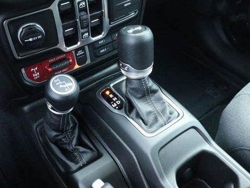 New 2026 Jeep Wrangler Unlimited Sport AWD/4WD image 8