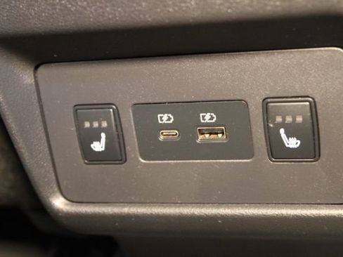 Used 2021 Nissan Rogue SV AWD/4WD image 15
