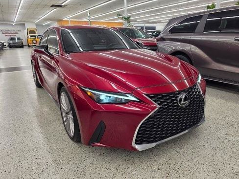 Used 2024 Lexus IS 300 w/ Premium Package RWD image 4