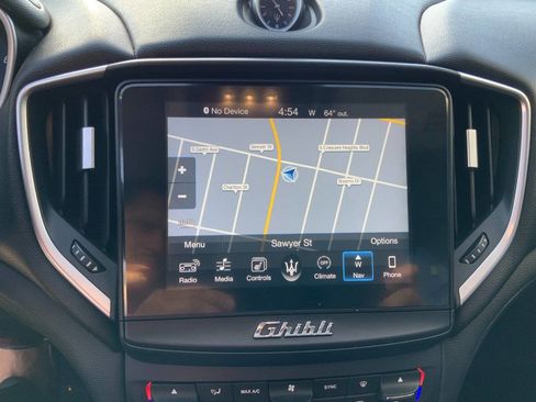 Used 2017 Maserati Ghibli RWD image 25