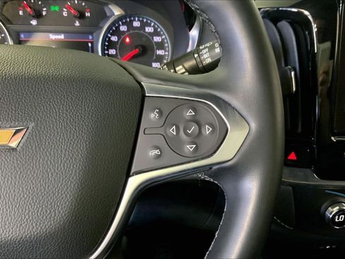 Used 2023 Chevrolet Traverse LT image 19