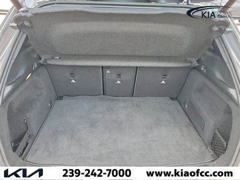 Used 2023 Mercedes-Benz GLA 250 image 9