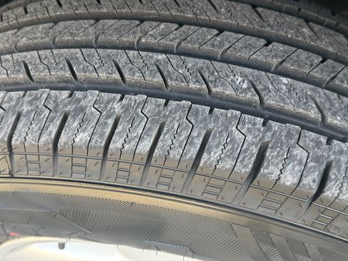 Used 2014 Nissan Titan SV w/ SV Value Truck Package image 32