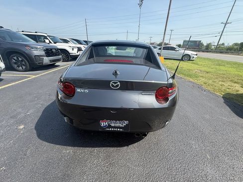 Used 2021 MAZDA MX-5 Miata RF Grand Touring RWD image 6