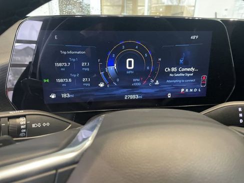 Used 2025 Chevrolet Equinox LT FWD image 20