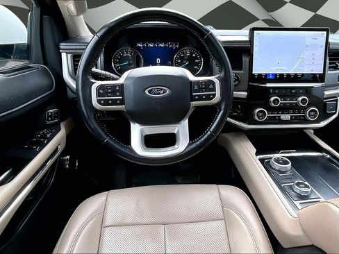 Certified 2023 Ford Expedition XLT AWD/4WD image 5