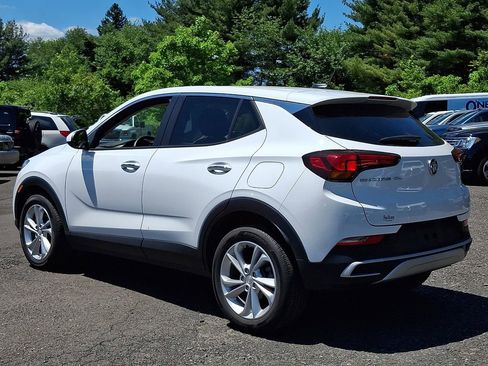 Used 2023 Buick Encore GX Preferred w/ Cold Weather Comfort Package FWD image 4