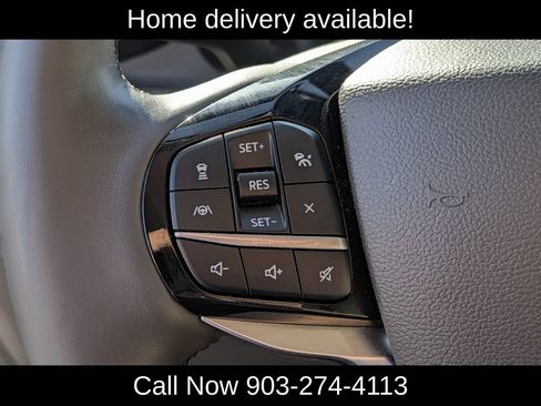 Used 2023 Ford Explorer Platinum w/ Technology Package AWD/4WD image 23