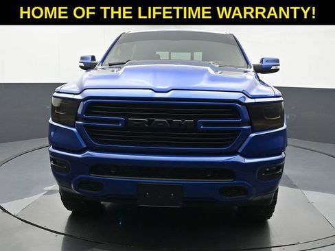 Used 2019 RAM 1500 Laramie w/ Sport Appearance Package AWD/4WD image 9