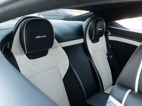 Used 2023 Bentley Continental GT Azure image 38