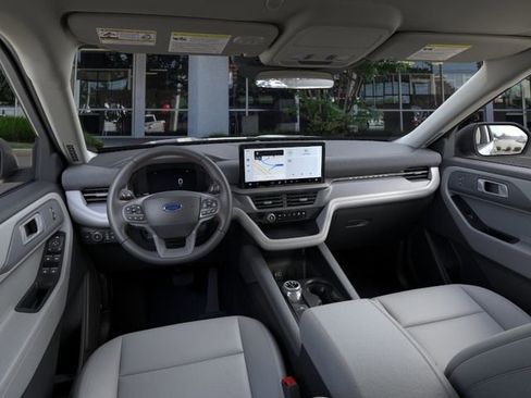 New 2026 Ford Explorer Active w/ Active Comfort Package RWD image 9