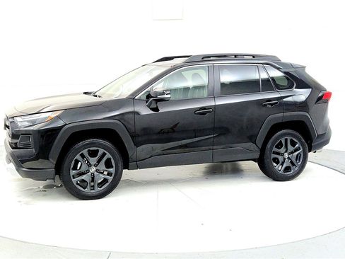 Used 2024 Toyota RAV4 Adventure image 3