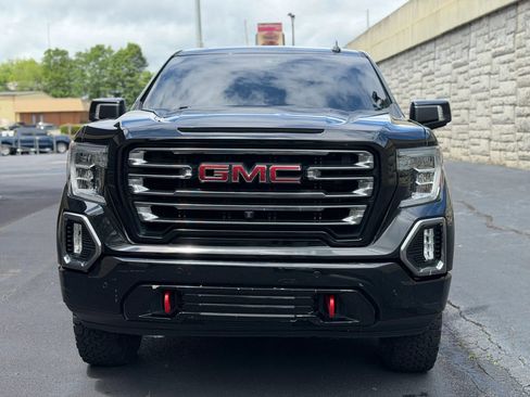 Used 2020 GMC Sierra 1500 AT4 w/ AT4 Premium Package AWD/4WD image 4