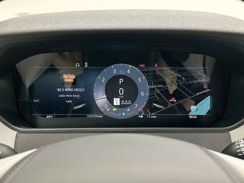 New 2026 Land Rover Range Rover Velar S AWD/4WD image 23